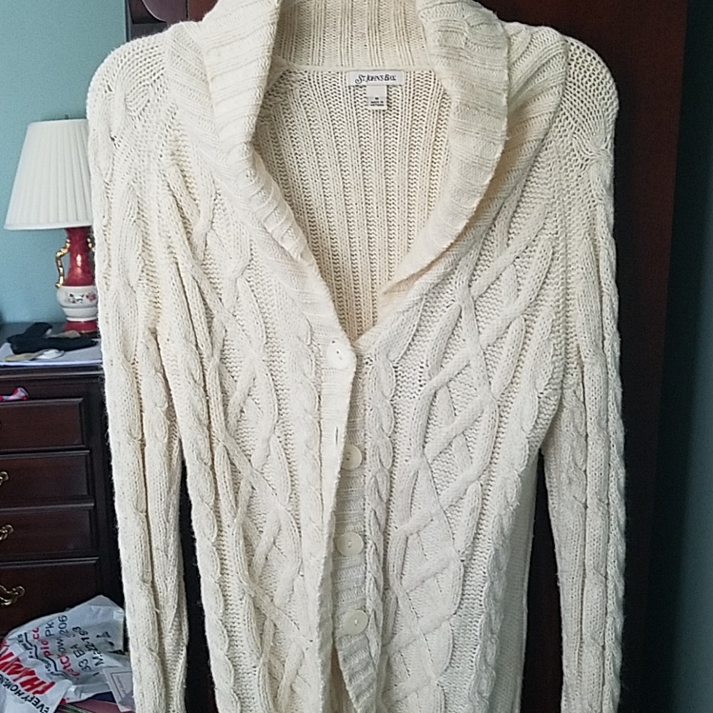 Sweater cardigan button down cream size m